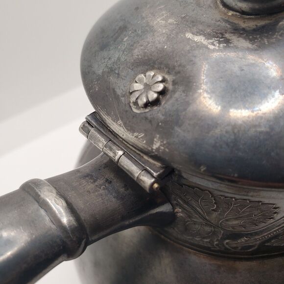 Antique 1800-1849 Pairpoint Mfg. Co. Quadruple Silver Plate Floral Tea Pot Dents - Picture 4 of 16